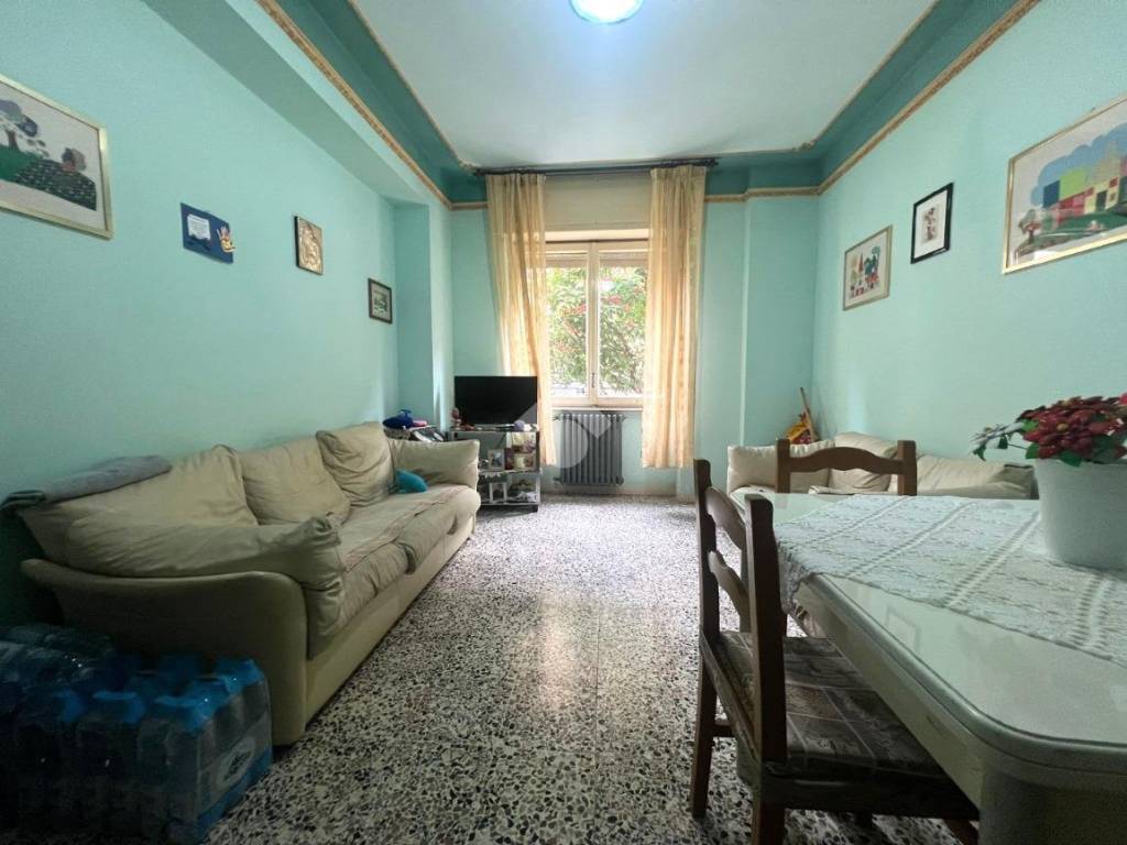 Appartamento a Reggio calabria in Via Sbarre Inferiori, 405 - Foto 2