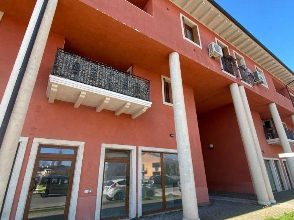 Appartamento a Lavagno in Via Fontana - Foto 2