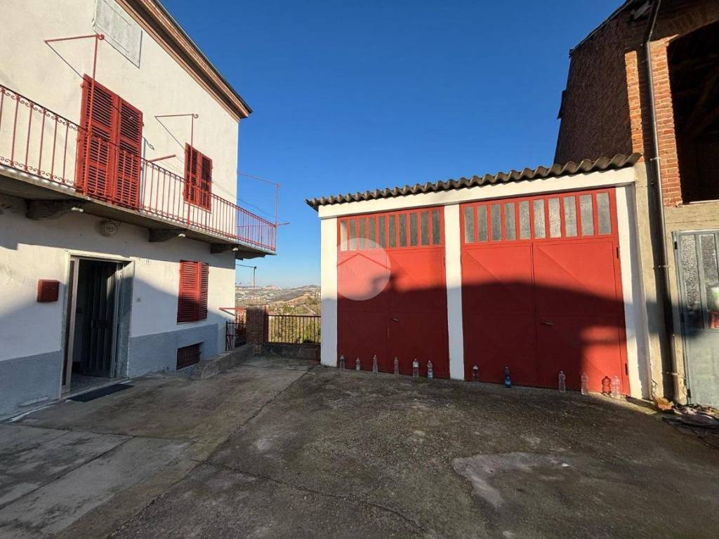 Casa indipendente a Castell'alfero in Via Conte Amico, 11 - Foto 3
