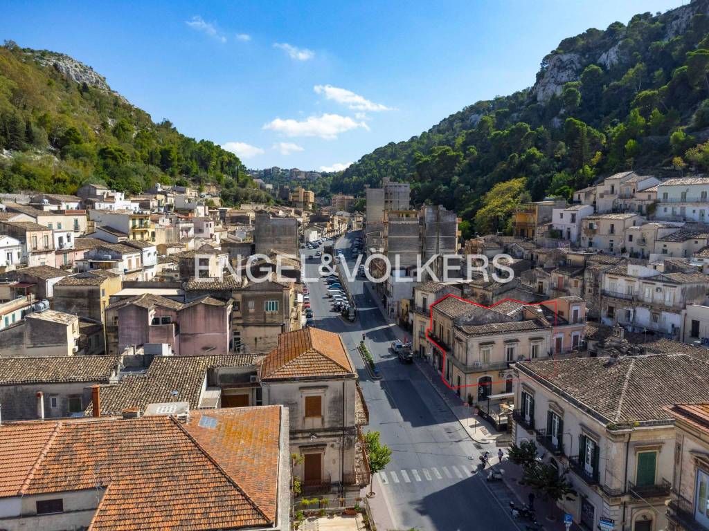Appartamento a Modica in Piazza Corrado Rizzone - Foto 4