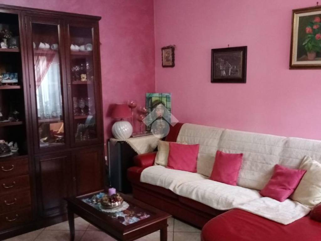 Casa indipendente a Avezzano in via romania, 5 - Foto 2