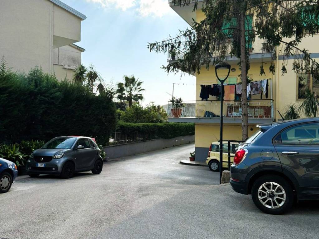Appartamento a Salerno in Via Nicola Granati - Foto 2