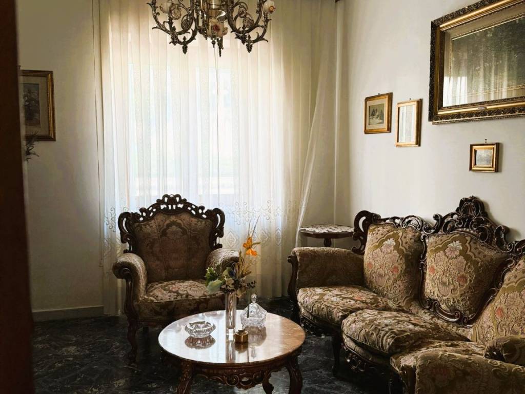 Appartamento a Salerno in Via Nicola Granati - Foto 3