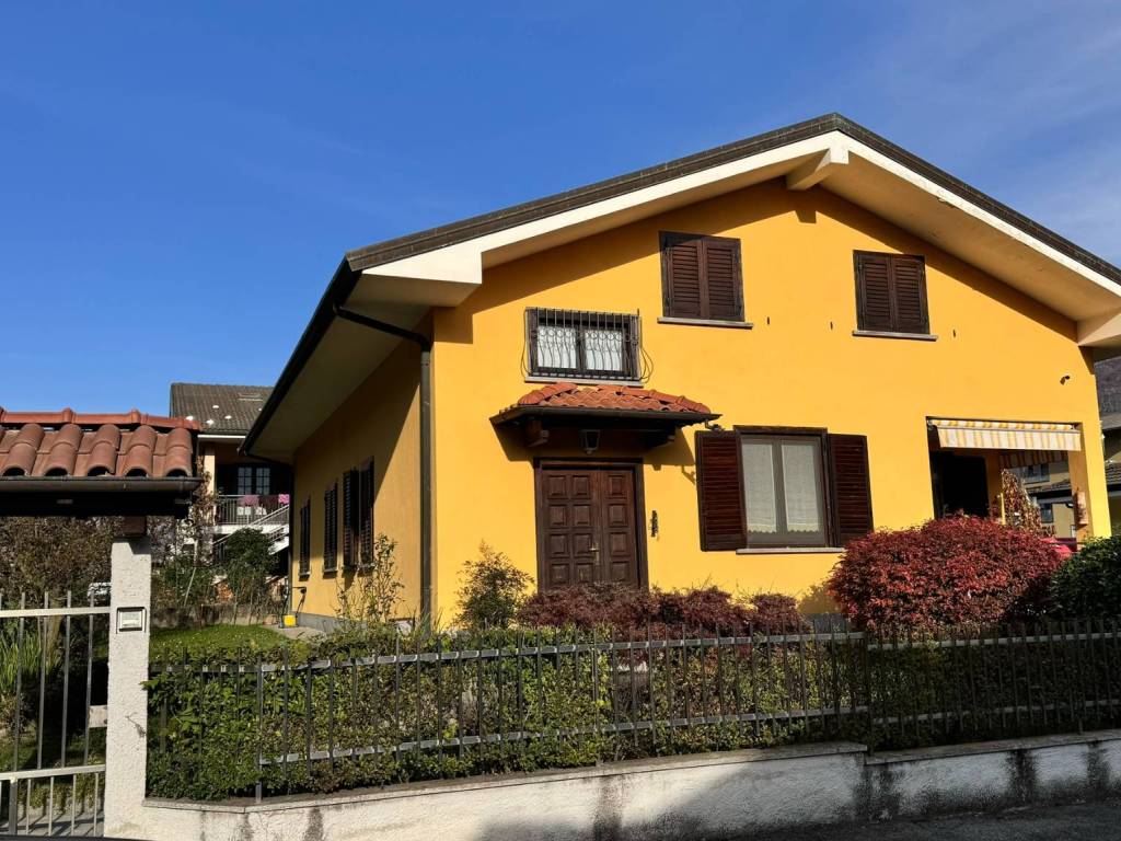 Villa a Villadossola in Via Umbria, 3 - Foto 3