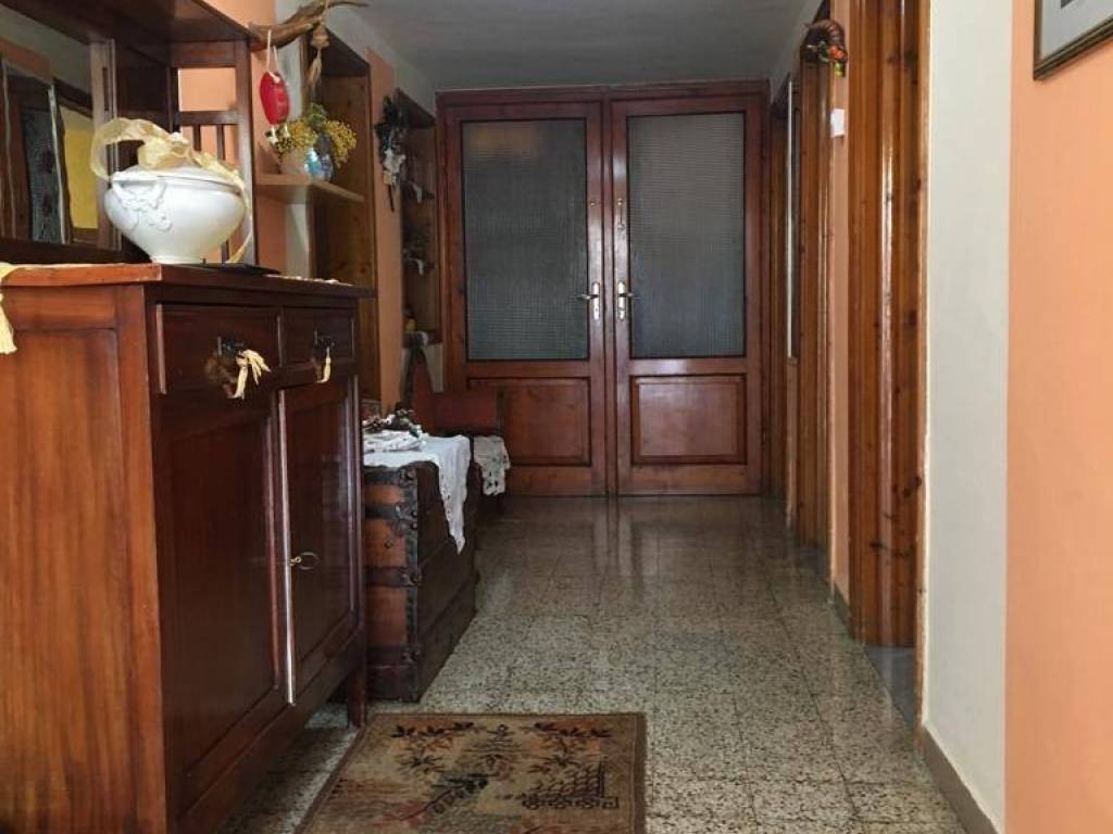 Appartamento a Lucca in Via della Santissima annunziata, 12 - Foto 2