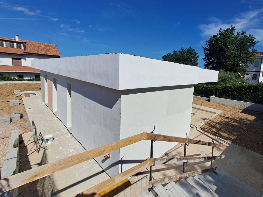 Villa a Chieti in VIALE BENEDETTO CROCE, 2 - Foto 2