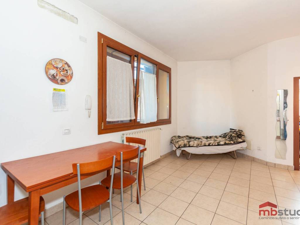 Appartamento a Tradate in Via 4 Novembre - Foto 3