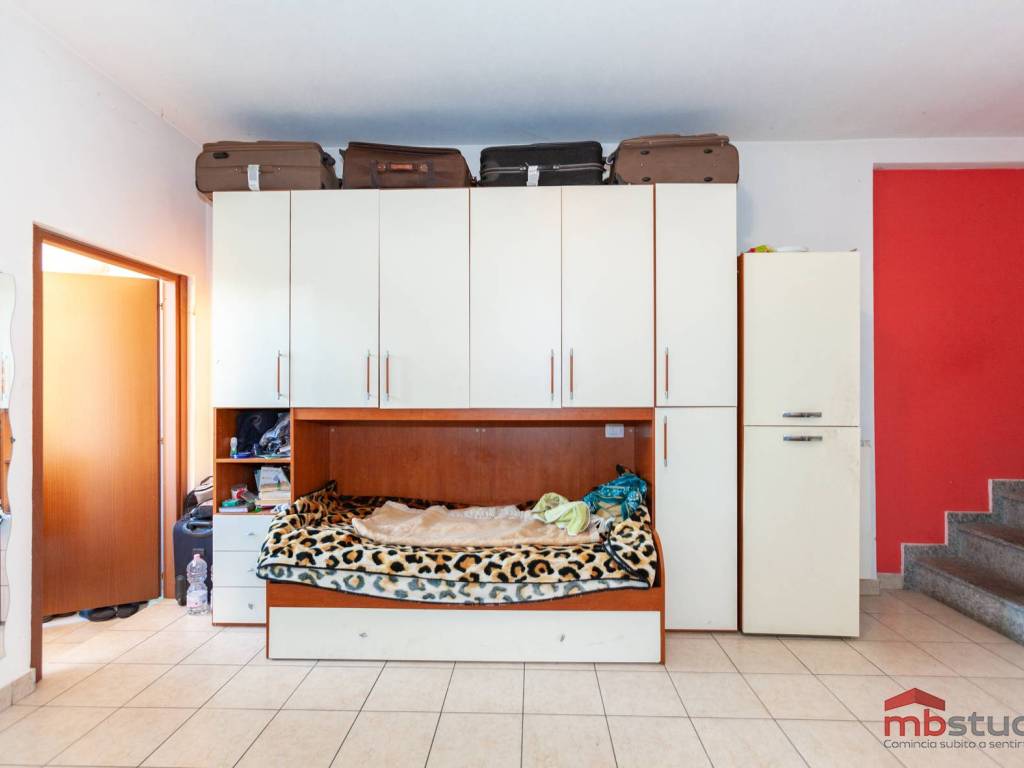 Appartamento a Tradate in Via 4 Novembre - Foto 4