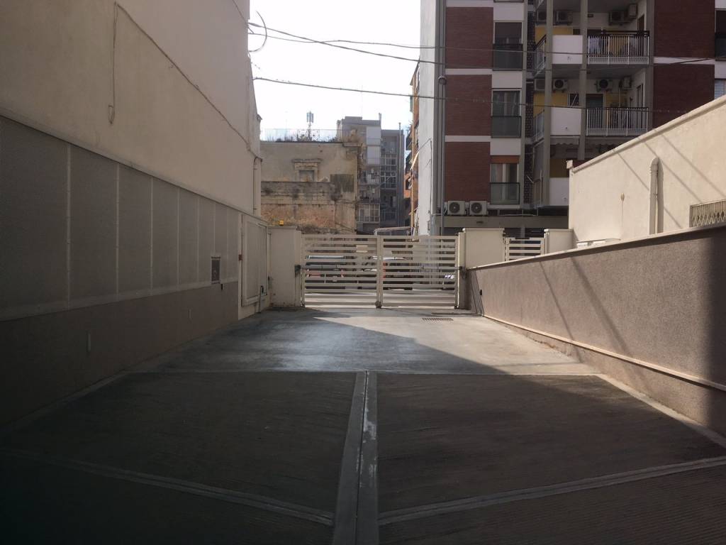 Box / garage a Bari in Via Giovanni Laterza, 85 - Foto 4