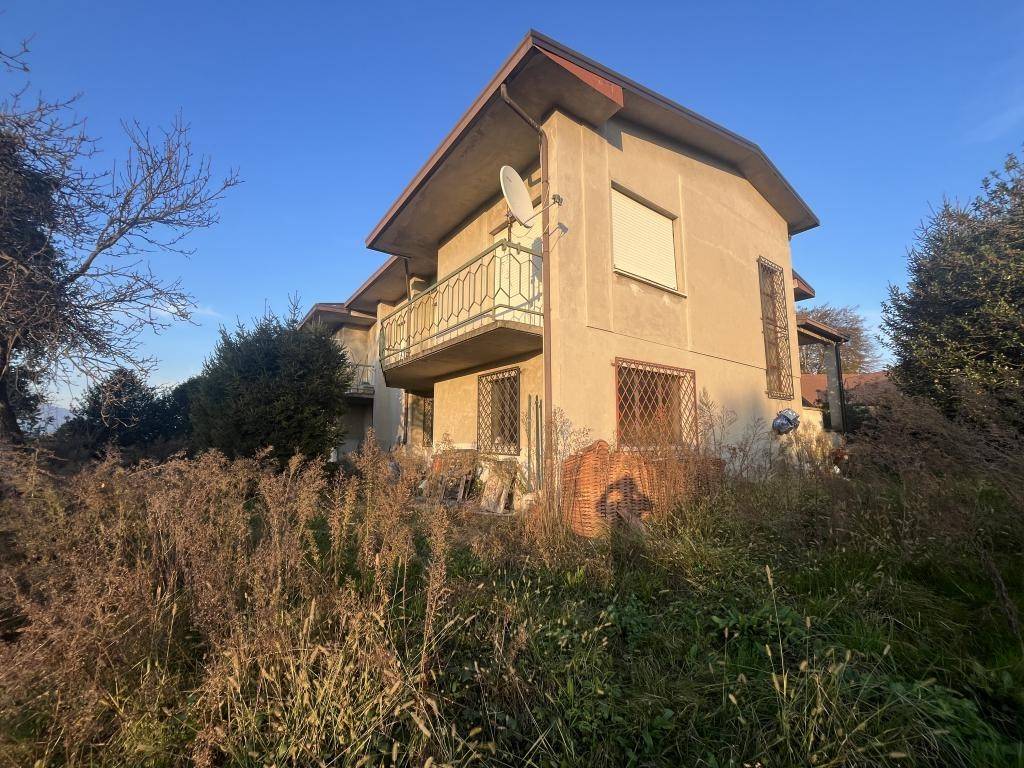 Villa a Cadrezzate con osmate in Via Guglielmo Marconi - Foto 4
