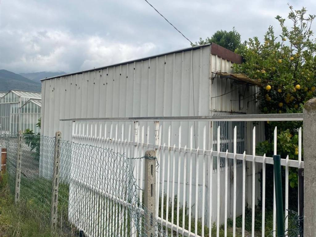Terreno a Albenga in Regione Pratogrande - Foto 2