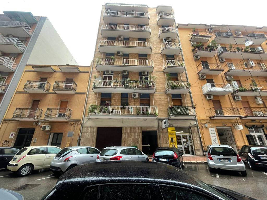Appartamento a Taranto in Via Molise, 9 - Foto 2