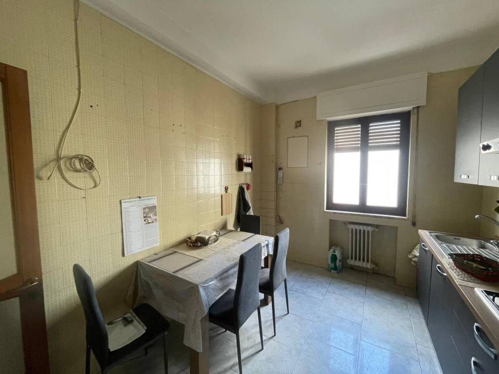 Appartamento a Taranto in Via Molise, 9 - Foto 5