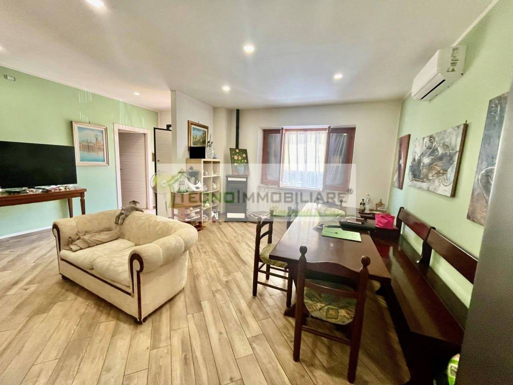 Villa a Pontecorvo in Contrada Fabbricata - Foto 3