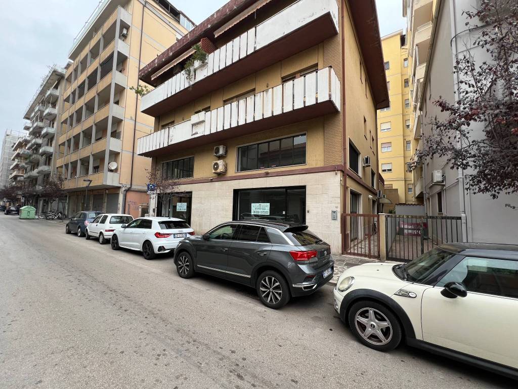 Immobile a Pescara in Via Giosuè Carducci, 13 - Foto 2