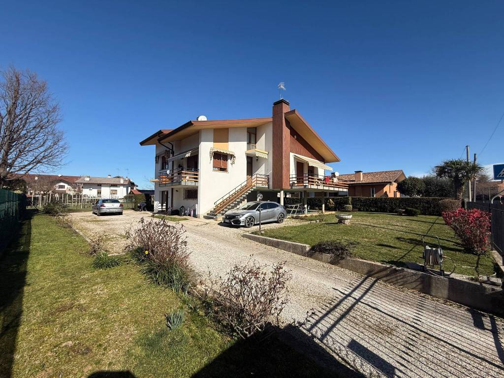 Villa a Udine in Via Basiliano, 7 - Foto 2