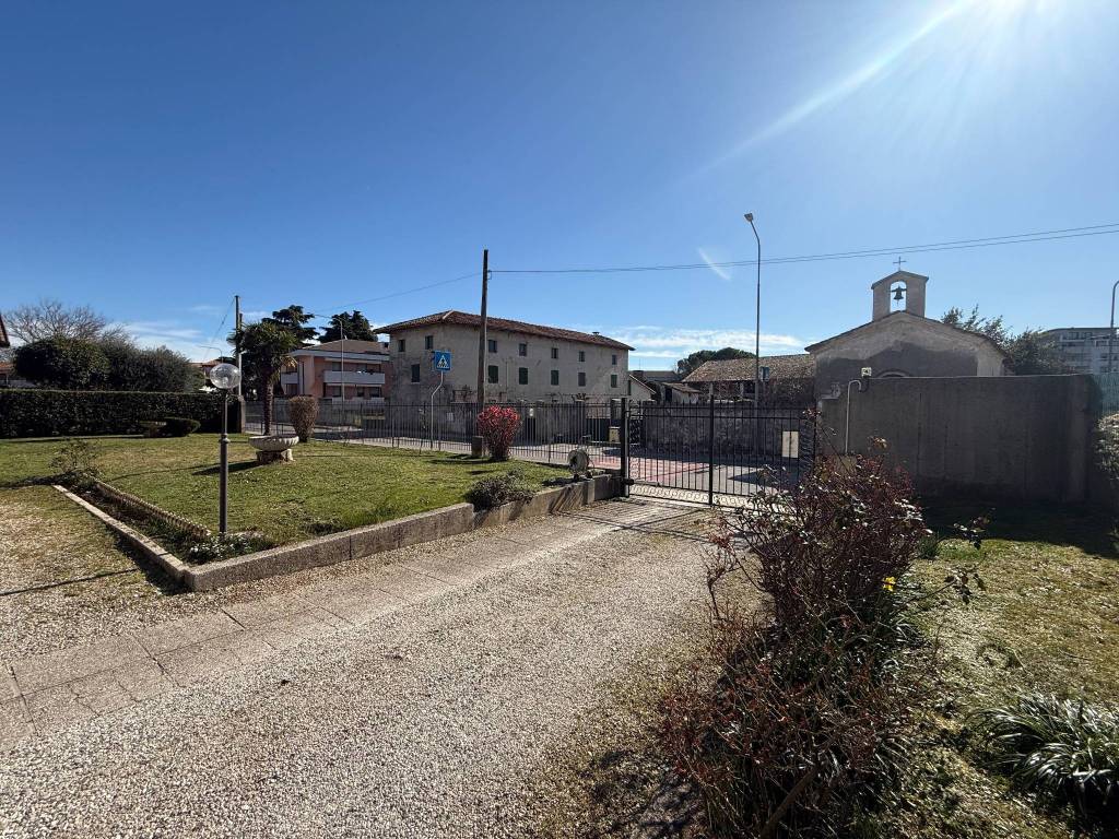 Villa a Udine in Via Basiliano, 7 - Foto 4