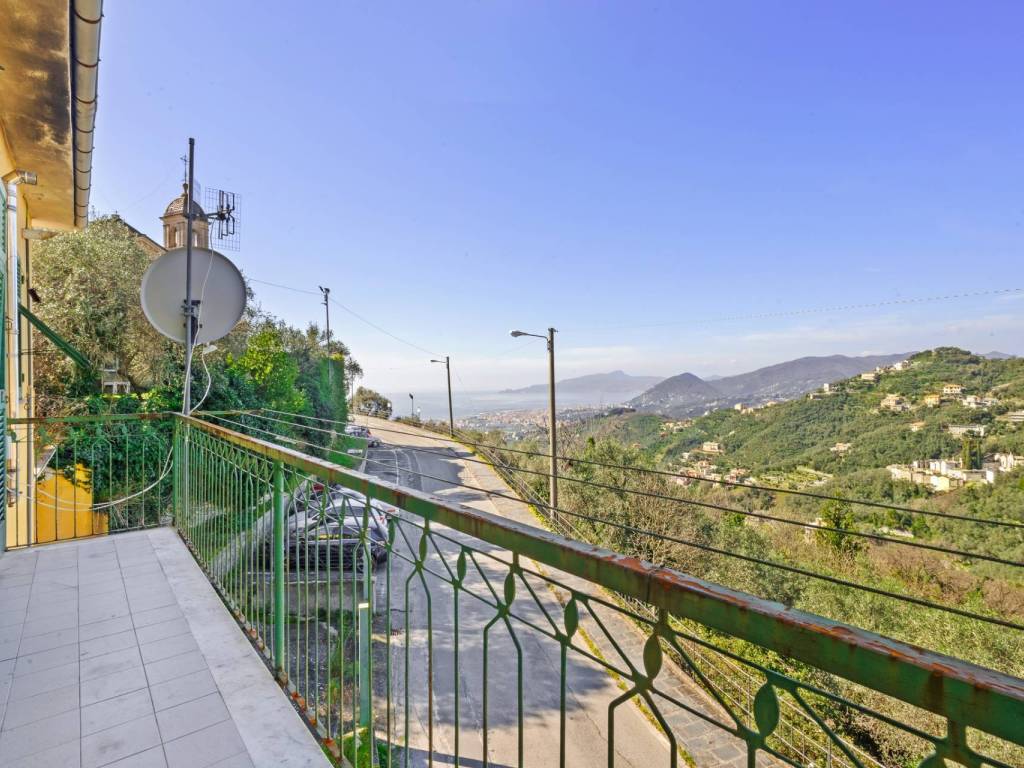 Appartamento a Cogorno in Via Benedetto Chiappe, 88 - Foto 2