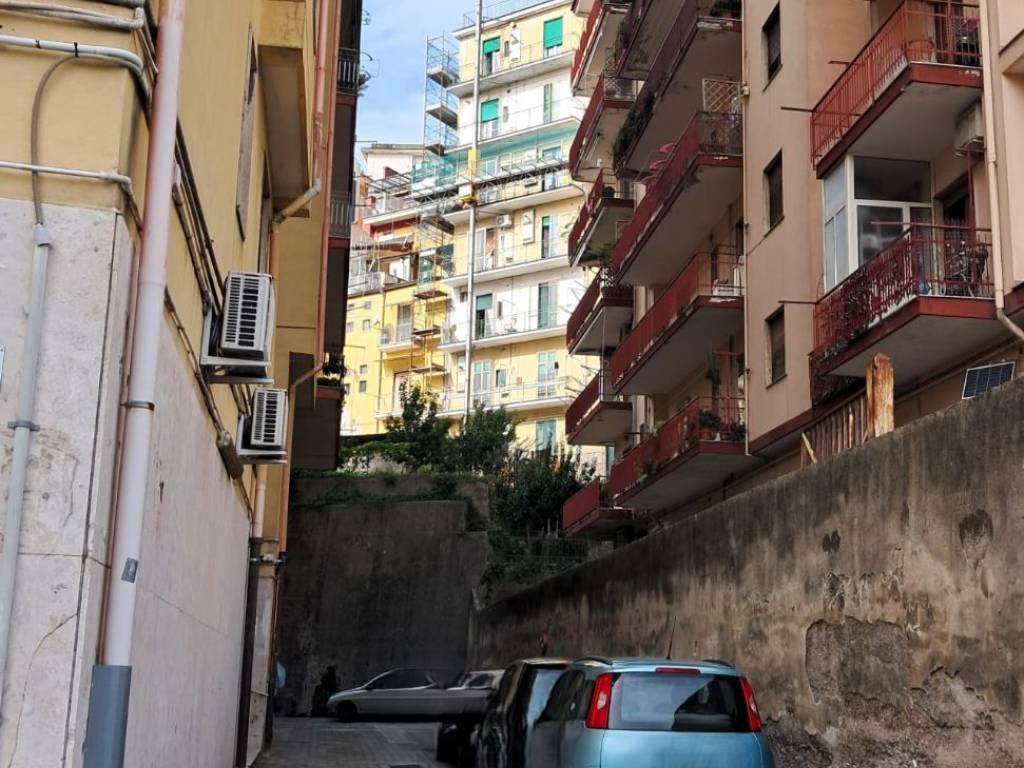 Immobile a Salerno in Via Aurelio Nicolodi, 91 - Foto 4