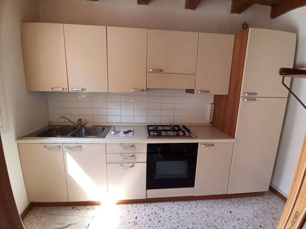 Appartamento a Vicenza in Contra' Muscheria - Foto 3