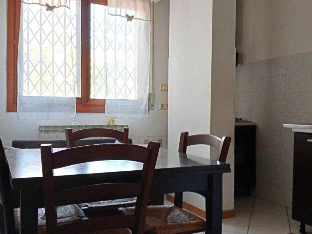 Appartamento a Montevarchi in Via Ammiraglio Burzagli - Foto 2