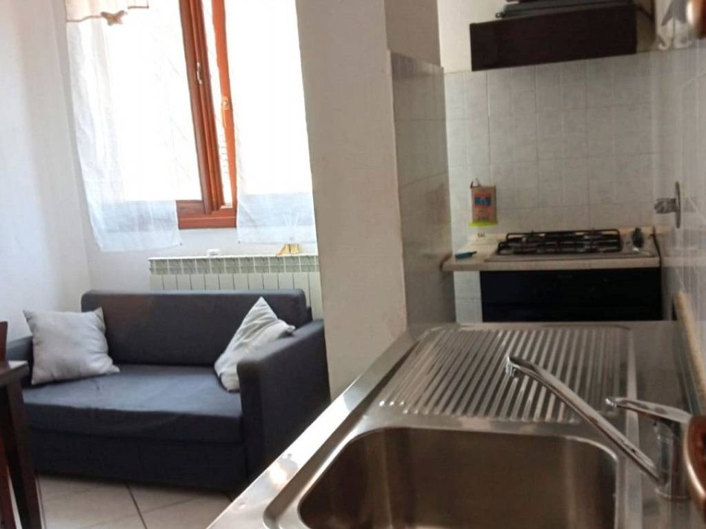 Appartamento a Montevarchi in Via Ammiraglio Burzagli - Foto 3