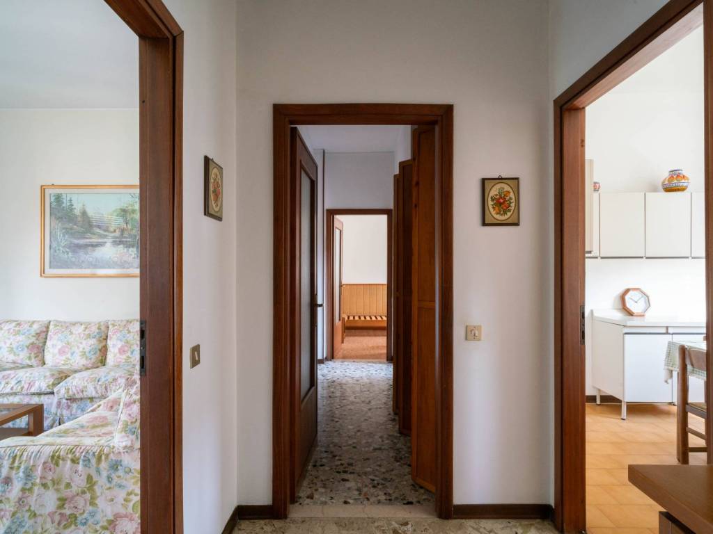 Appartamento a Brescia in Via Settima Quartiere Giuseppe Cesare Abba - Foto 4