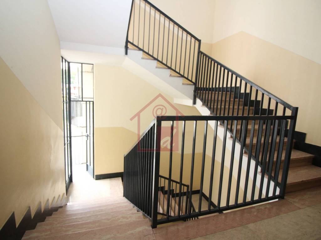Appartamento a Vercelli in Via Tripoli, 56 - Foto 2