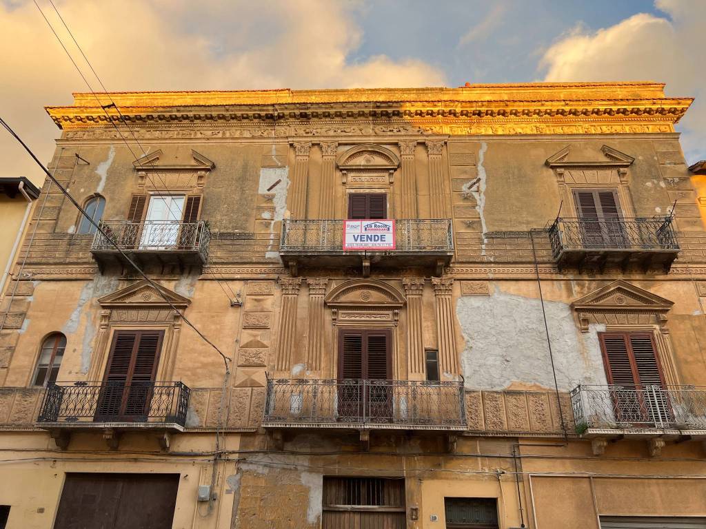 Casa indipendente a Alcamo in Via Pia Opera Pastore, 49 - Foto 3