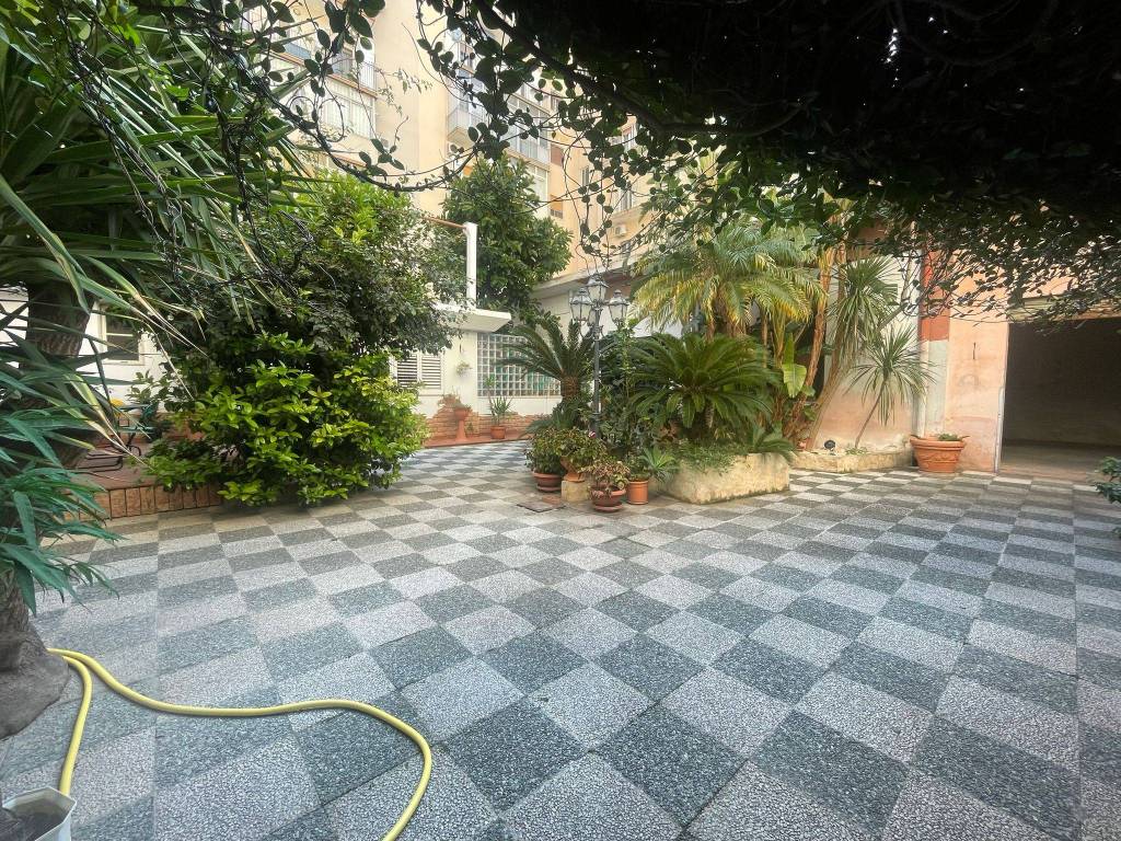 Appartamento a Taranto in Via Umbria, 200 - Foto 4