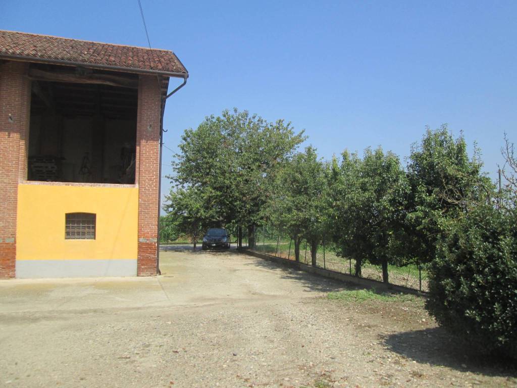 Rustico / casale a Villanova solaro in Via Moretta, 38 - Foto 3