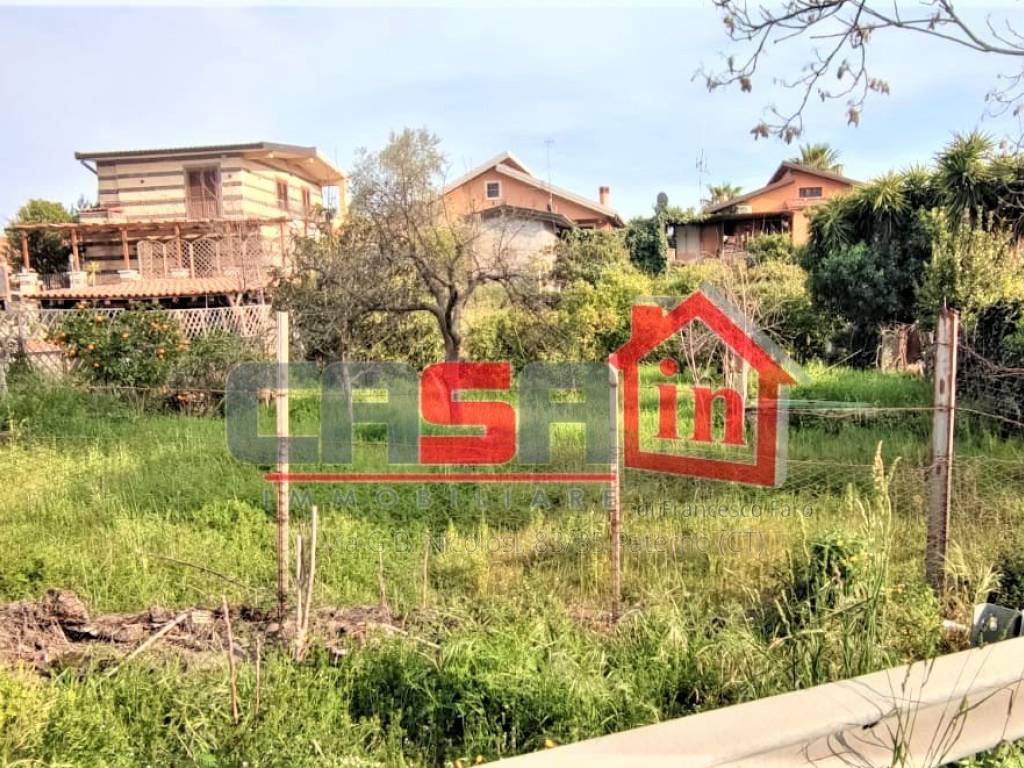 Terreno a San giovanni la punta in Viale Ferdinando Magellano - Foto 2