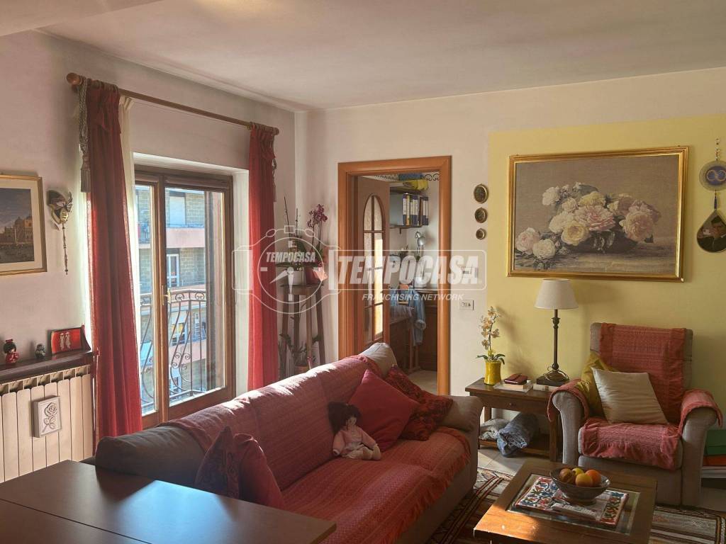 Appartamento a Verbania in Via Maurizio Muller, 100 - Foto 2