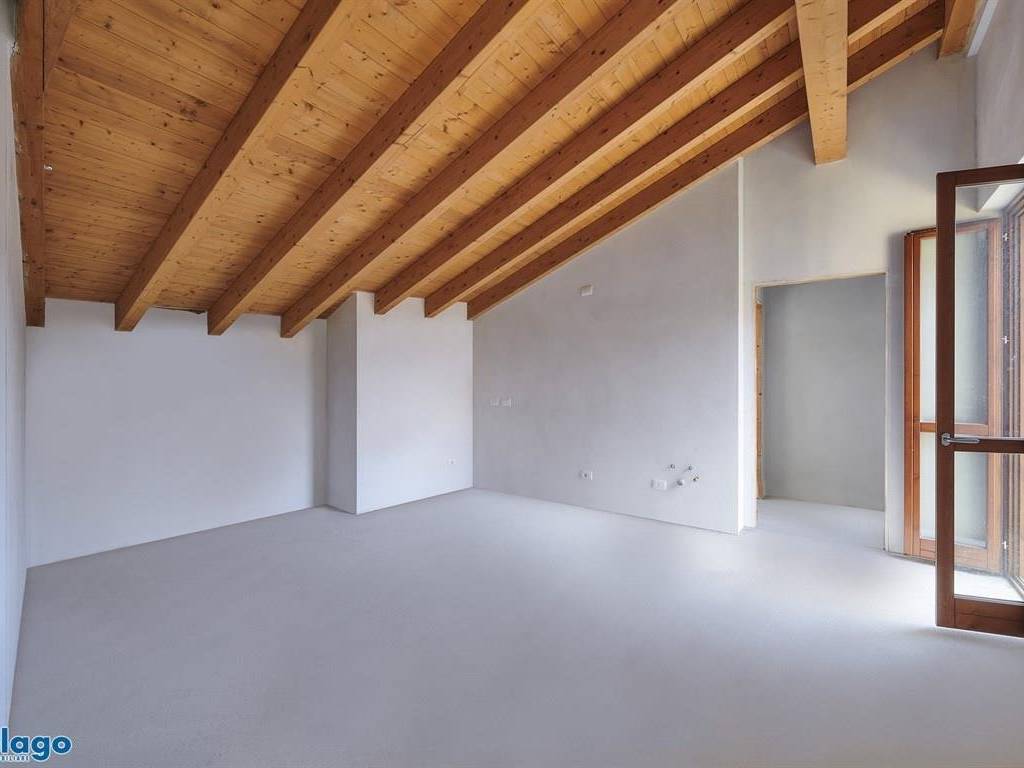 Appartamento a Lierna in Via Centrale, 13 - Foto 2