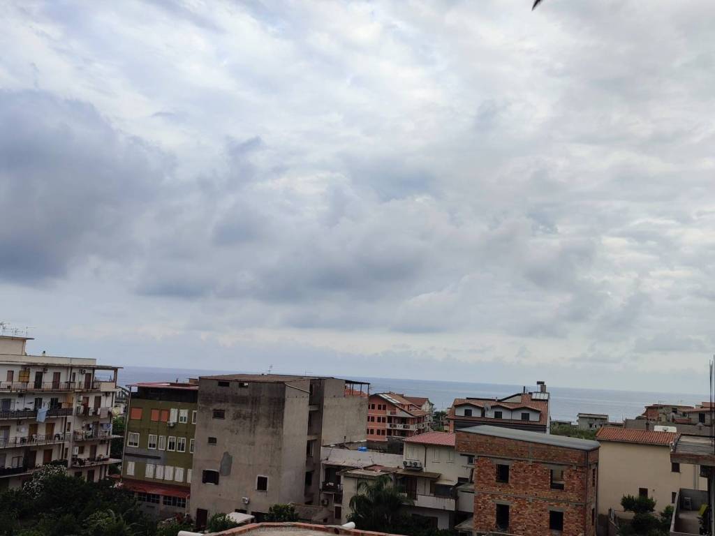 Rustico / casale a Melito di porto salvo in Via Luigi Einaudi - Foto 4