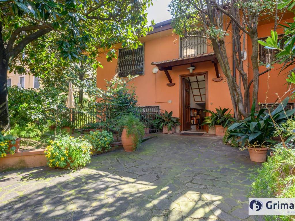 Villa a Roma in Via Pomponia Grecina - Foto 2