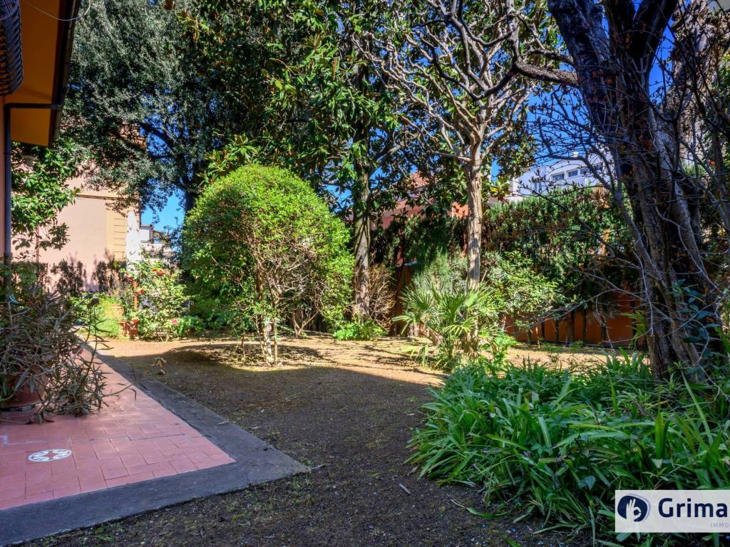 Villa a Roma in Via Pomponia Grecina - Foto 4