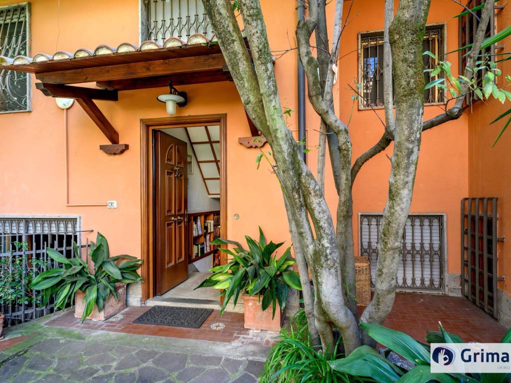 Villa a Roma in Via Pomponia Grecina - Foto 5