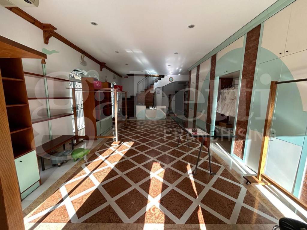 Immobile a Canosa di puglia in Corso Giuseppe Garibaldi, 128 - Foto 5