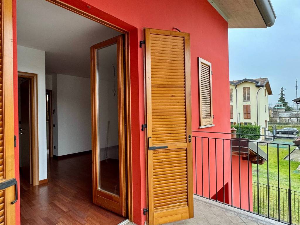Villetta a schiera a Tradate in Via Publio Virgilio Marone, 2 - Foto 3