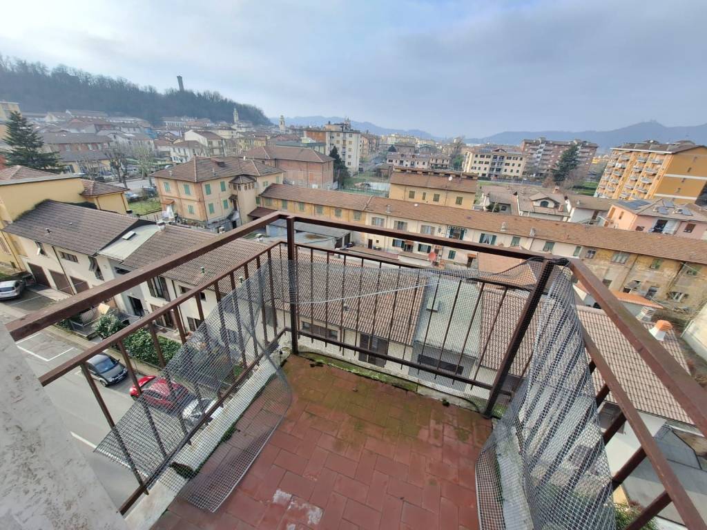 Appartamento a Arquata scrivia in Via 25 Aprile - Foto 2
