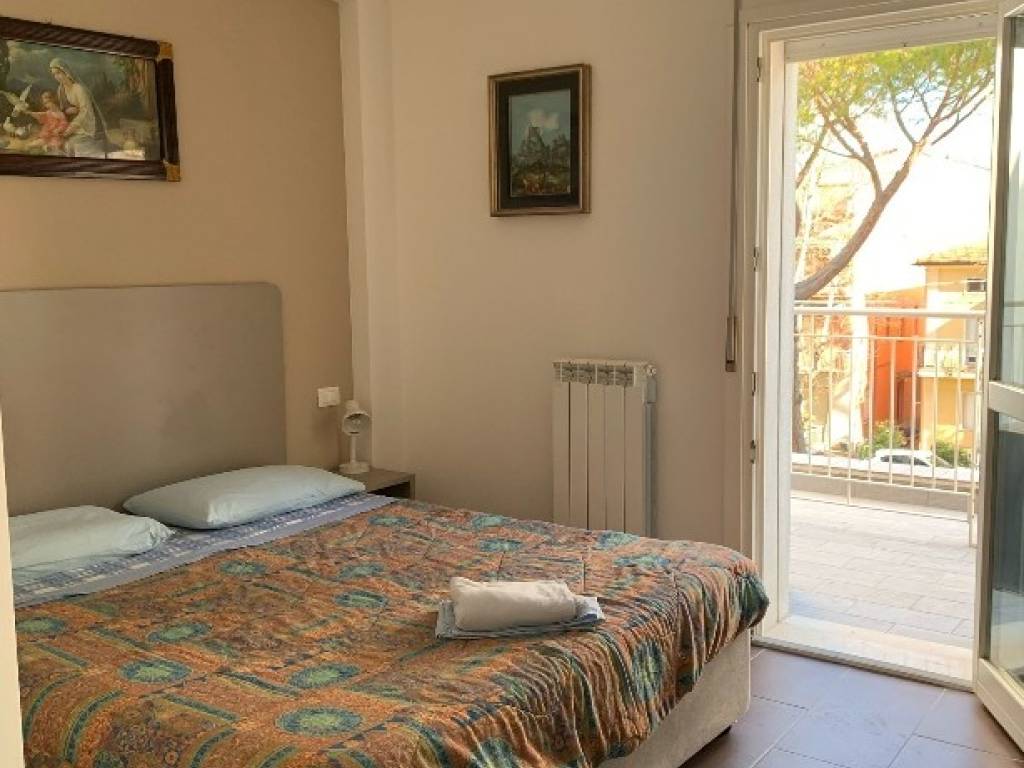 Appartamento a Cattolica in Via dei Mille - Foto 3