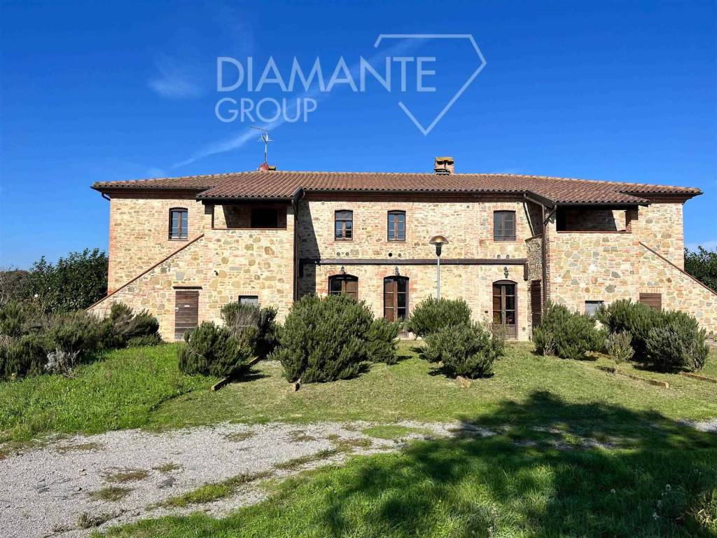 Rustico / casale a Castiglione del lago in Castiglione del lago - Foto 2
