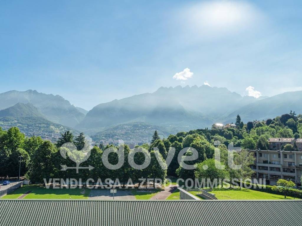 Appartamento a Malgrate in Via Lorenzina, 10 - Foto 2