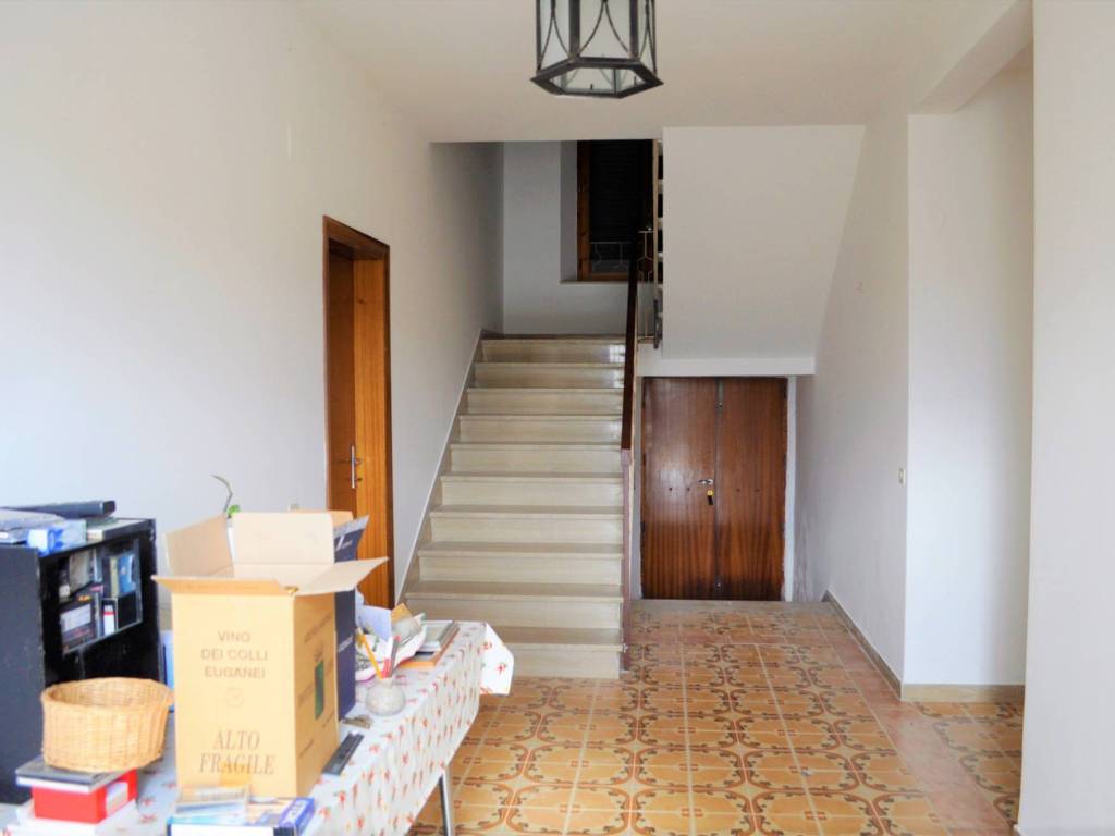 Casa indipendente a Castiglione del lago in Via Santa Maria - Foto 3
