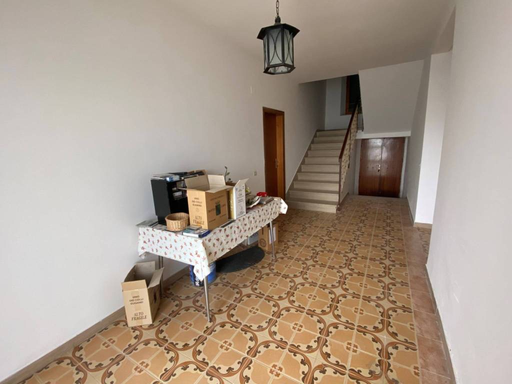 Casa indipendente a Castiglione del lago in Via Santa Maria - Foto 4