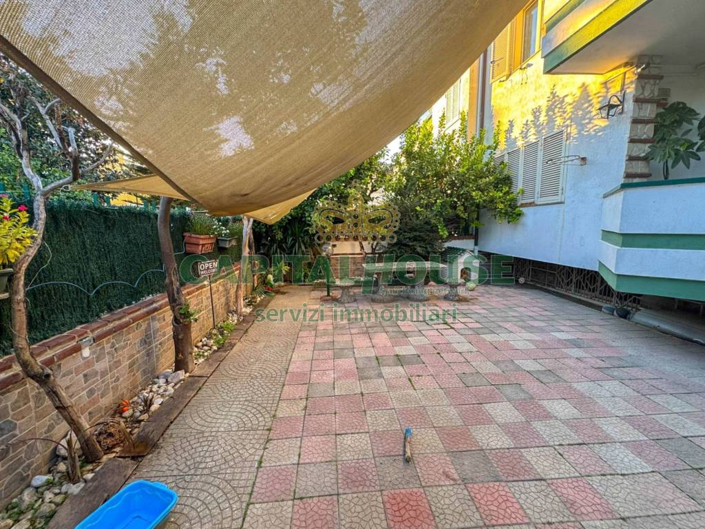 Villa a Santa maria capua vetere in Via A. Indaco - Foto 5