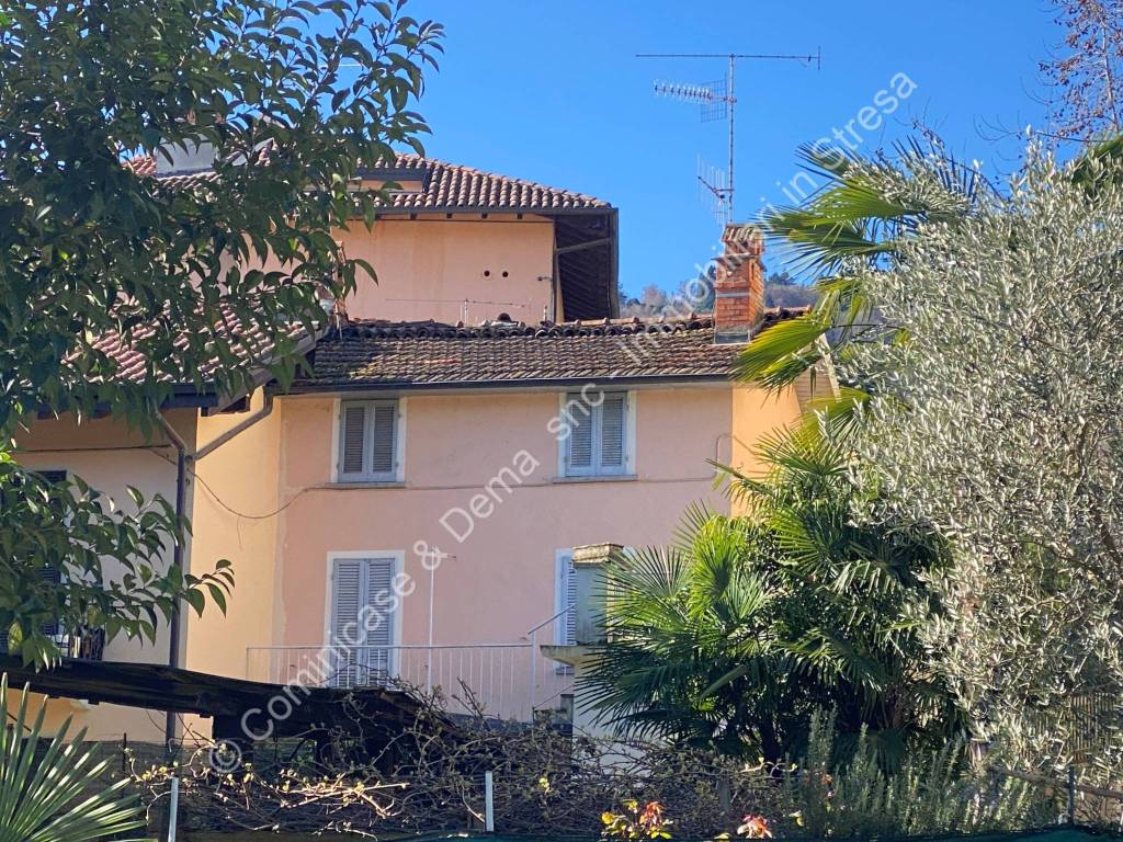 Appartamento a Stresa in Via Giacomo Leopardi, 13 - Foto 2