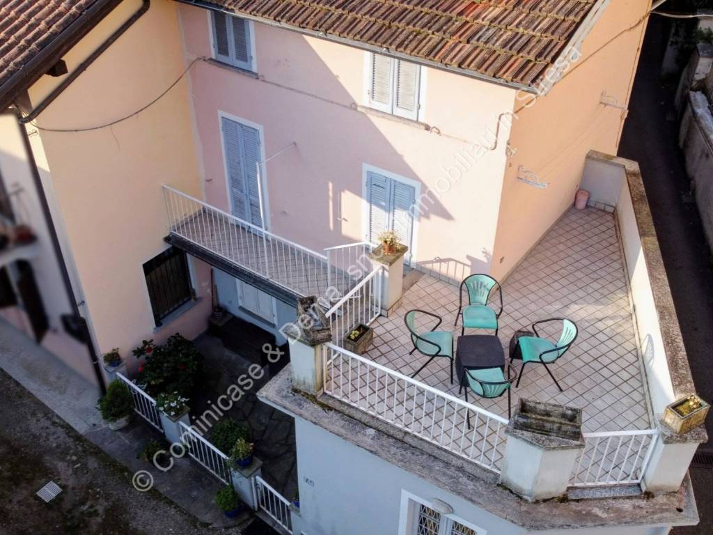 Appartamento a Stresa in Via Giacomo Leopardi, 13 - Foto 3