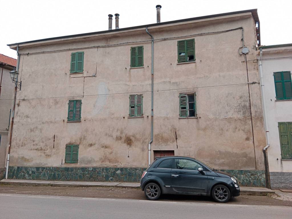 Villa a Bistagno in Via Giuseppe Mazzini - Foto 4